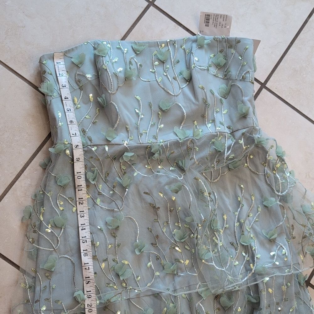 NWT Dessy Collection Sequin 3D Embroidered Tiered Gown Green Size 16 - Picture 7 of 11